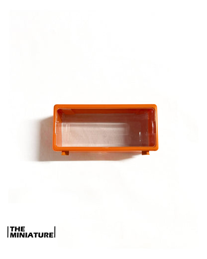 Miniature ShowBox Clear – Gray/Orange Frame (1:64 Collector Case)